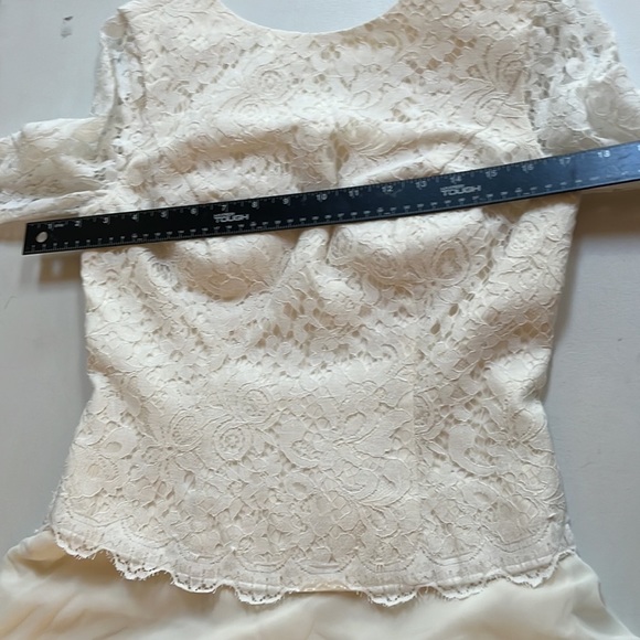 A W Bridal size 6 Ivory lace midi dress lined with silky chiffon skirt - Picture 13 of 16